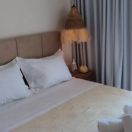 Azure Boho Retreat Апартаменты Никити